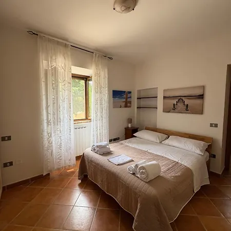 La Casa Di Paola تيرني